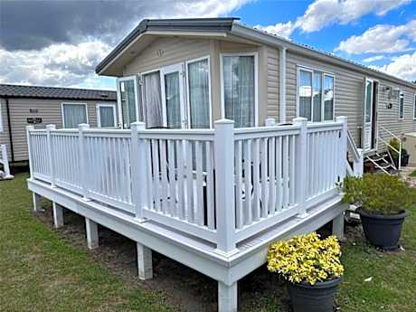 Sea Shore Chalet - Rockley Park