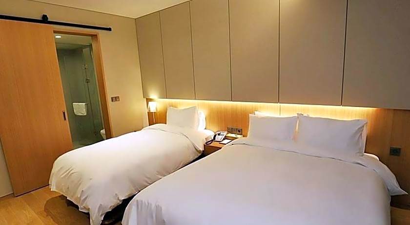 Gangneung Grey Hotel