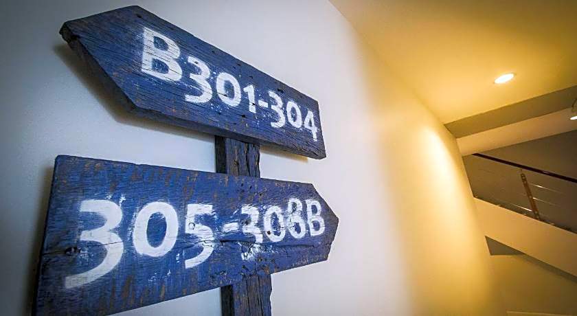 The Blue Pearl Kata Hotel