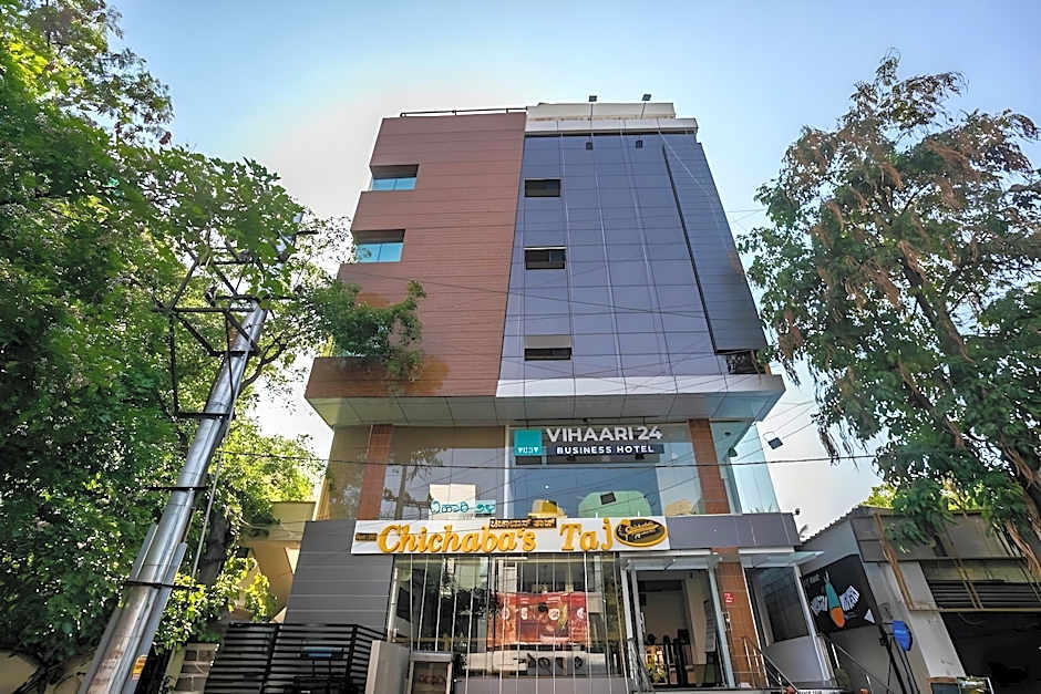 Vihaari 24 Business Hotel
