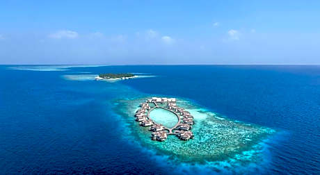 The Halcyon Private Isles Maldives, Autograph Collection
