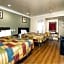 Travelodge by Wyndham Sacramento Convention Center
