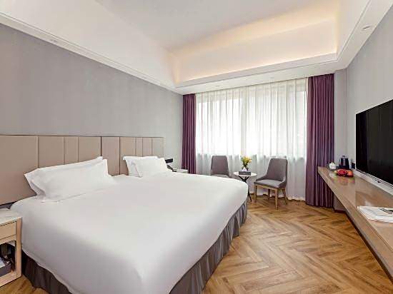 Guangzhou Tianhe Hotel