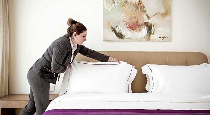 O Monot Luxury Boutique Hotel