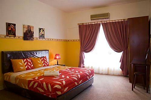 Homestay Marina Court Resort