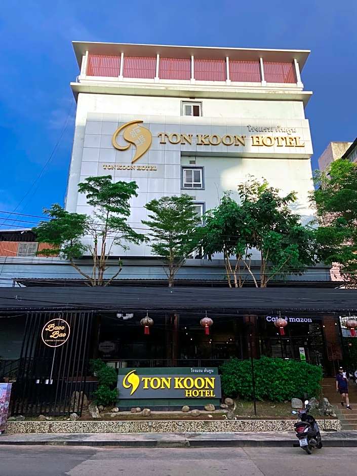 Tonkoon Hotel