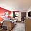 Clarion Inn & Suites Russellville I-40