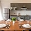 3Ph Amazing 2Bdrm 2bath private terrace fits 10