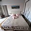 Les Yeux Bleus Bed & Breakfast