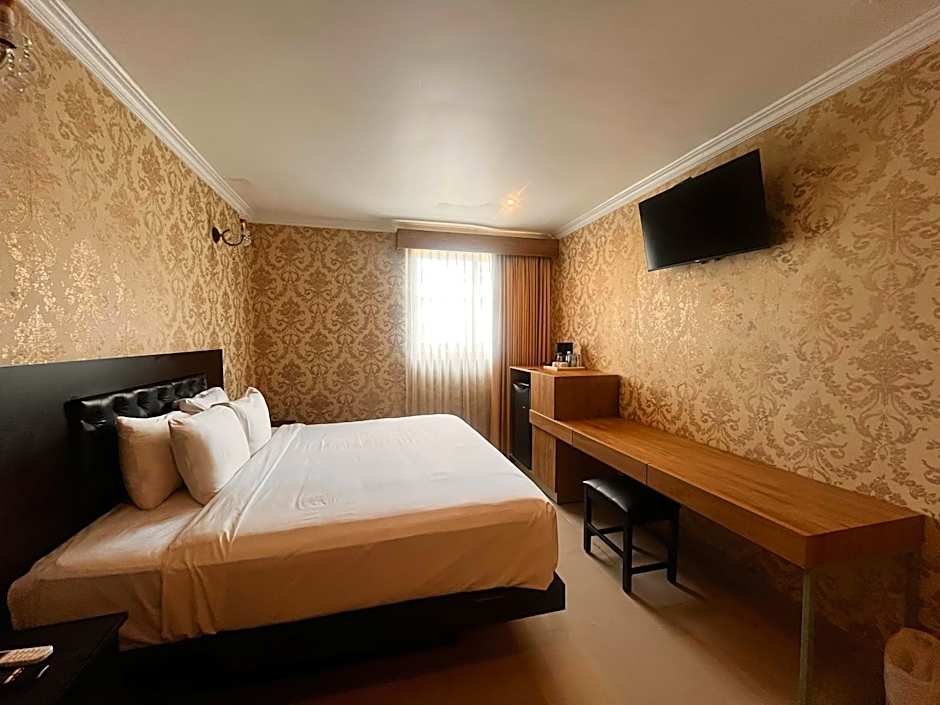 Hotel Palacio Maya