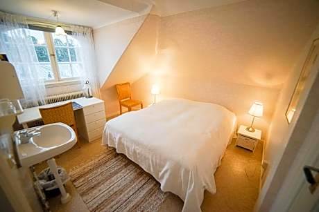 Liljeholmen Herrgård Hostel