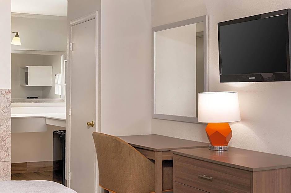 Quality Inn South Hill I-85