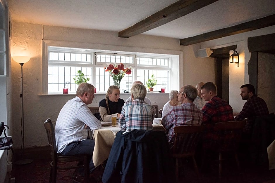 Village House Coaching Inn