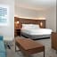 Holiday Inn Express & Suites Panama City Beach - Beachfront