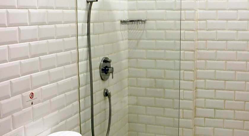 White Tree Residence