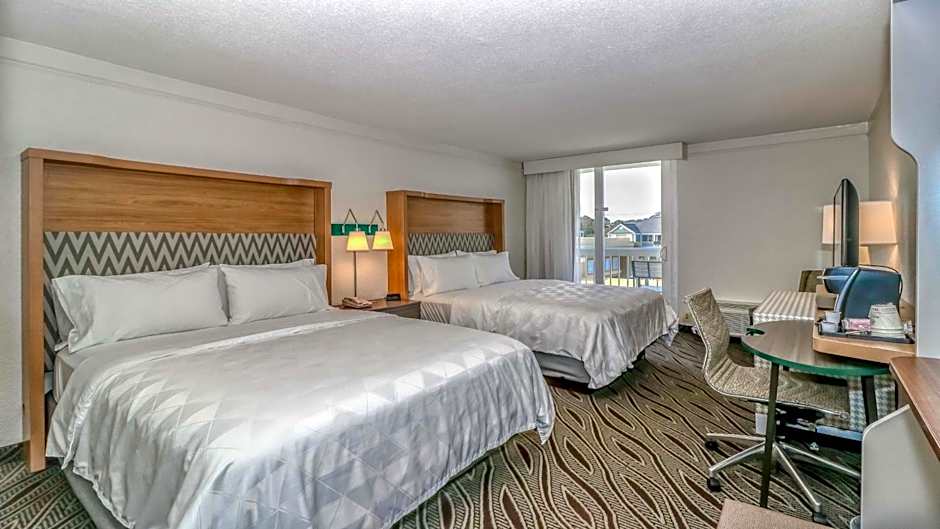 Holiday Inn Resort Oceanfront at Surfside Beach by IHG