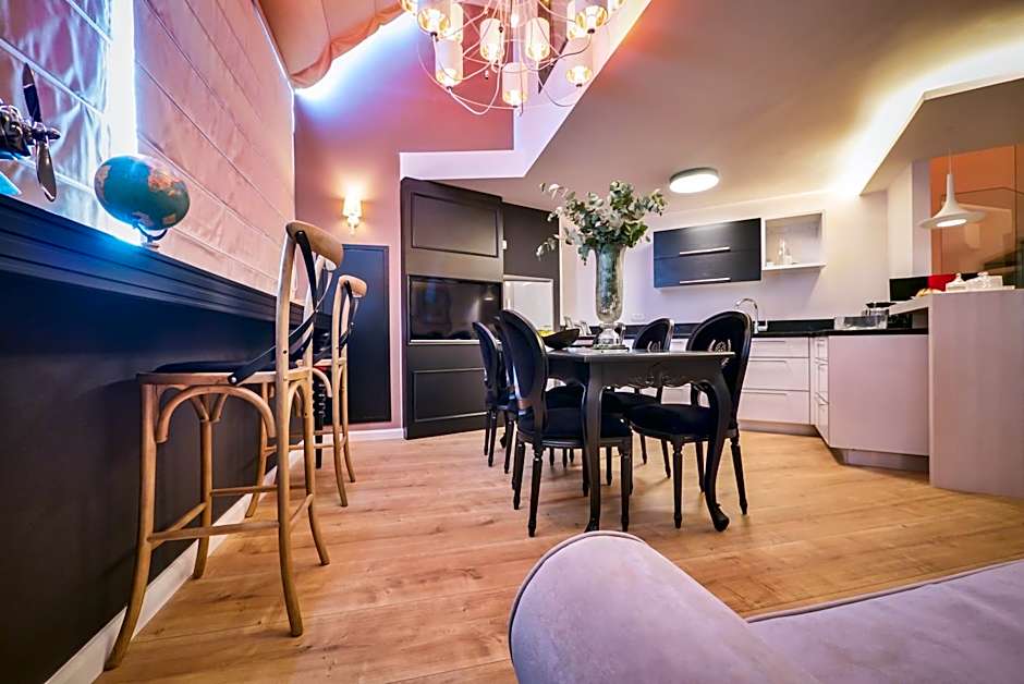 21st Floor Hotel