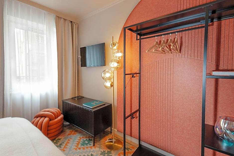 Hotel Lux