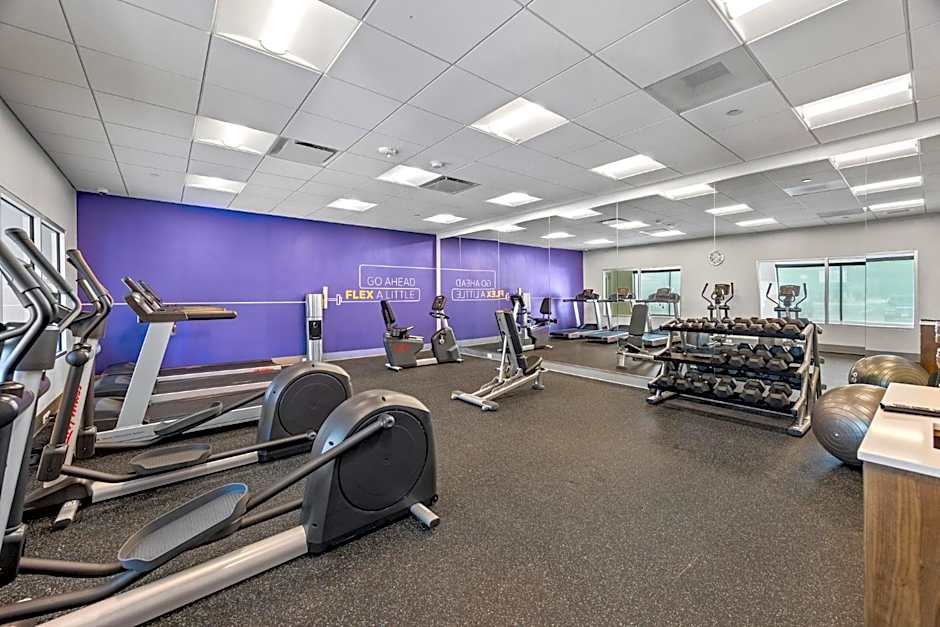 Holiday Inn Express & Suites Marinette By IHG