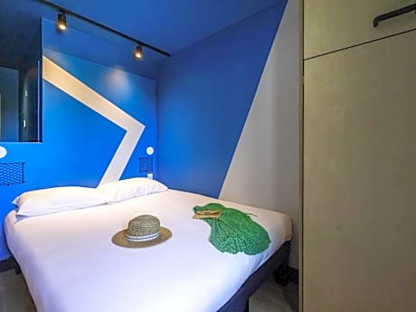 Room with One Double Bed and one Single Bed