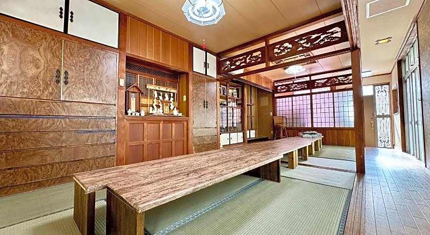 Hotel Ishigaki and Chikonkiya