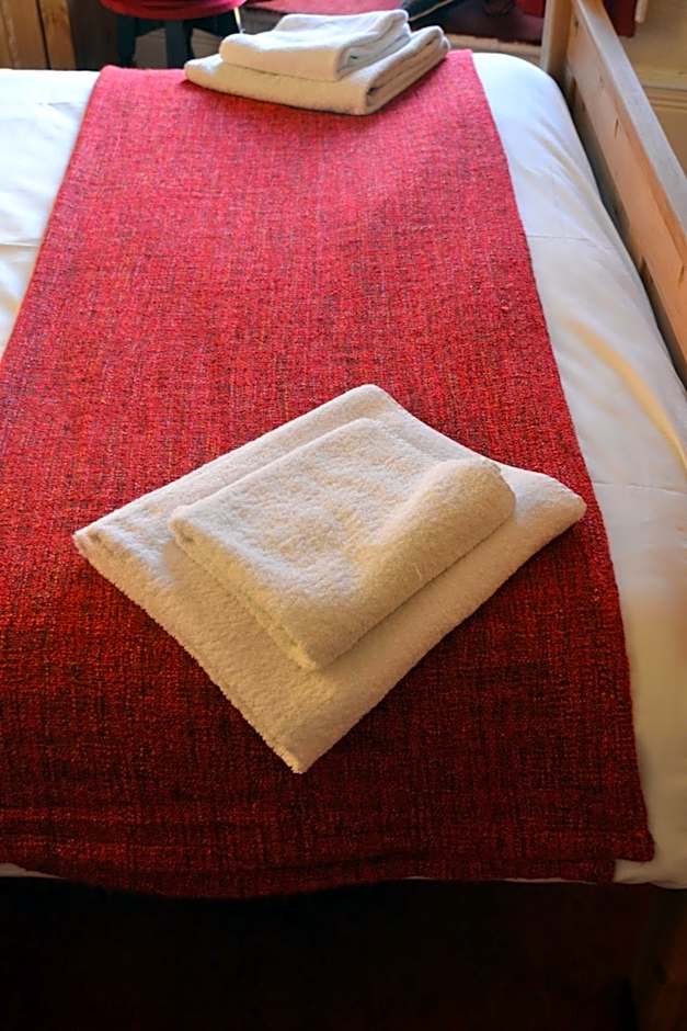 Camelot Seafront Hotel