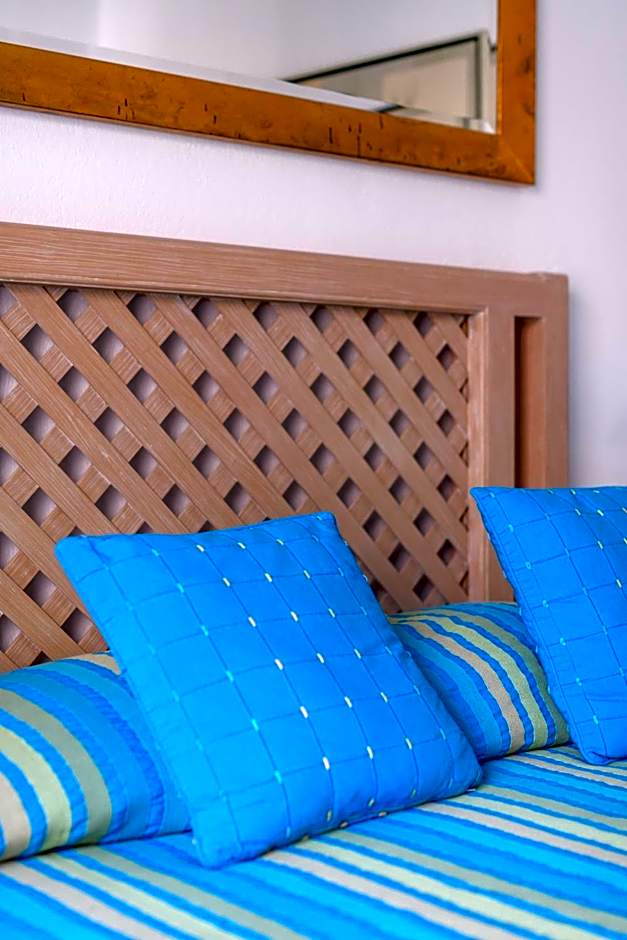 Alesahne Beach Hotel