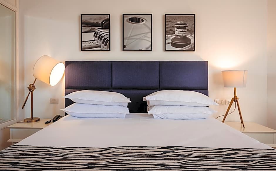 Daniel Herzliya Hotel