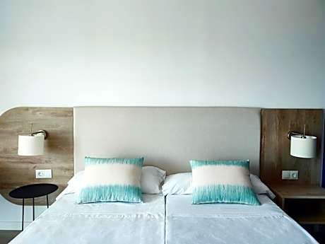 Superior Double Room with City View