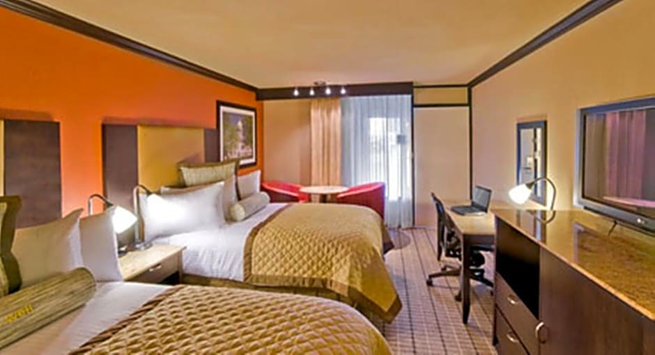 Wyndham Garden Oklahoma City - Near OKC Airport, Restaurants, Mins-to Outlet Mall & Down Town