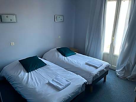 Comfort Twin Room