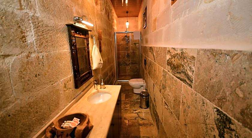 NOSTALJI CAVE SUIT HOTEL