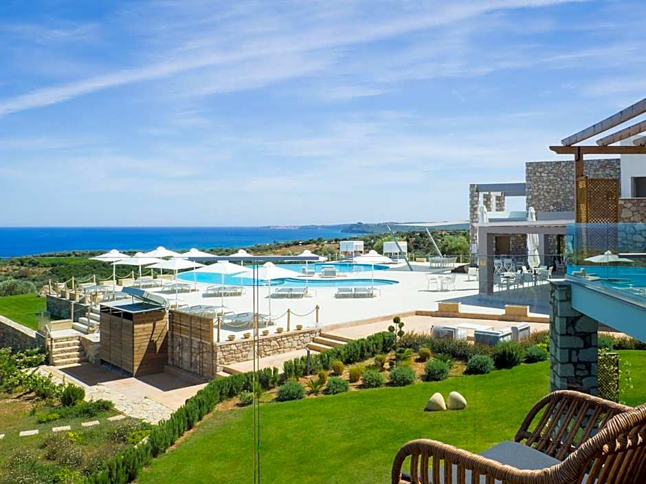 Photo 1 of 5 of Deluxe, Sea View