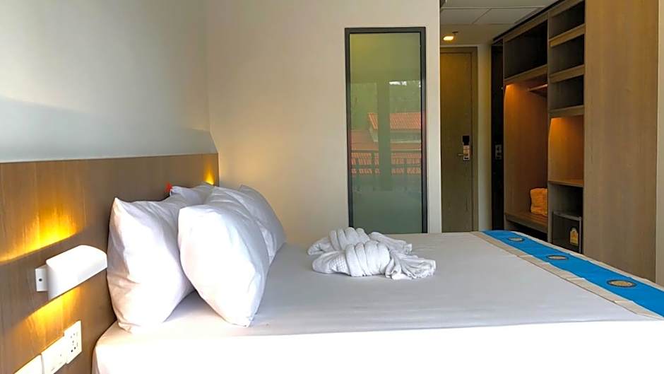 Phoenix Hotel Karon Beach