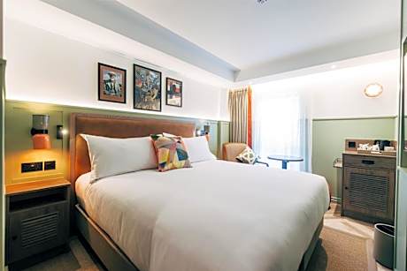 King Guest Room