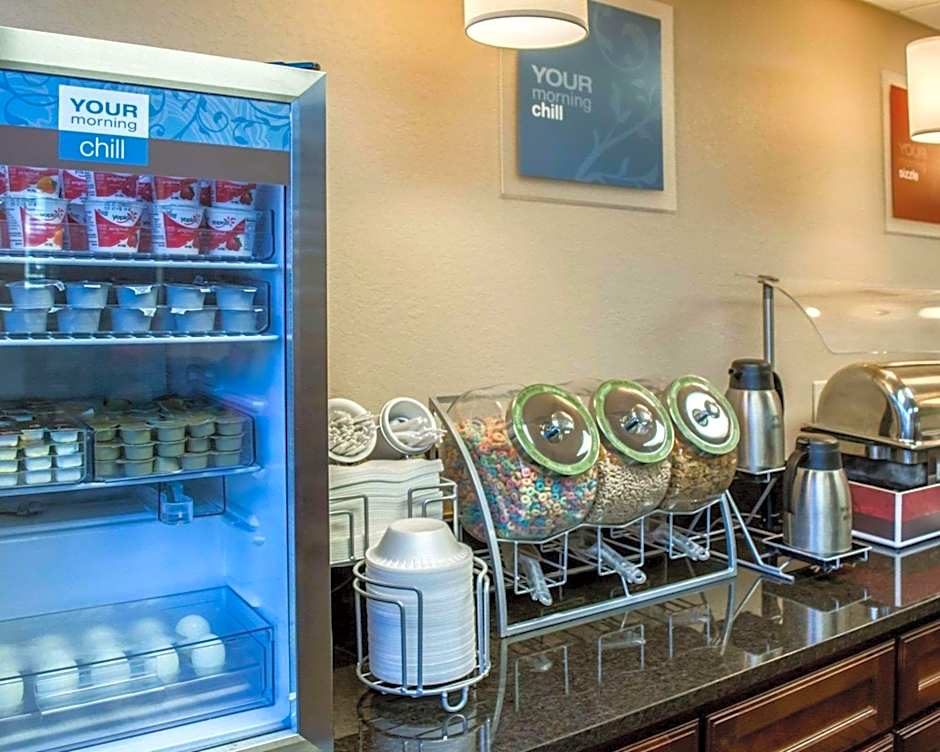 Comfort Suites Clearwater - Dunedin