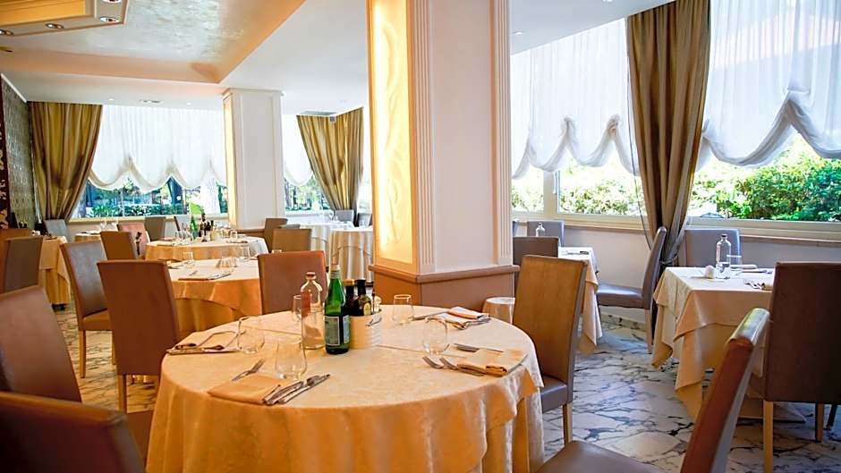 Hotel Alexander