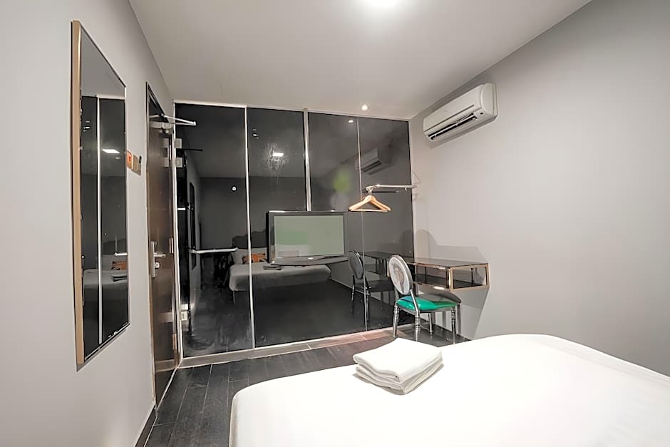 ARTZ Hotel