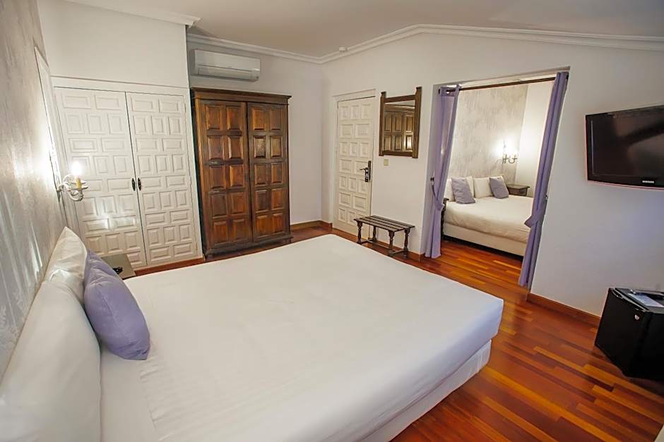 Hotel Conde Rodrigo II by eme hoteles