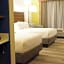Holiday Inn Express & Suites Lexington Park California By IHG