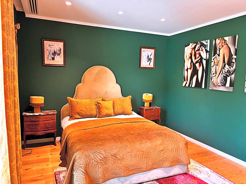 The Babe Boutique Hotel – Belgrade, NY