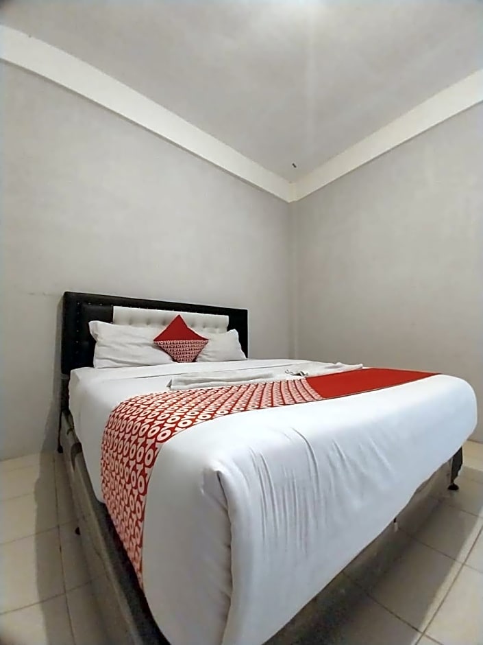 Dnaiko Syariah Hotel