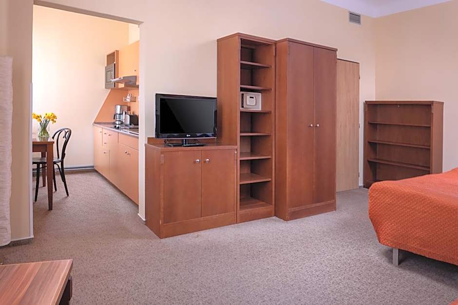 Anyday Apartments