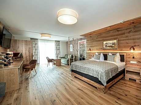 Junior Suite with Sauna