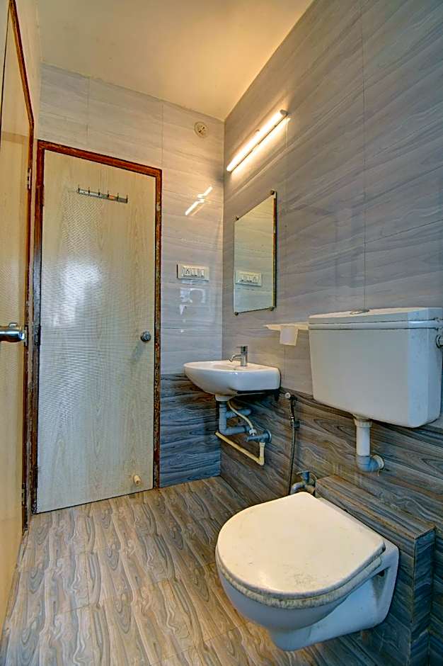 Hotel Padmavati Palace