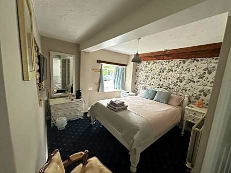 The Black Horse Inn