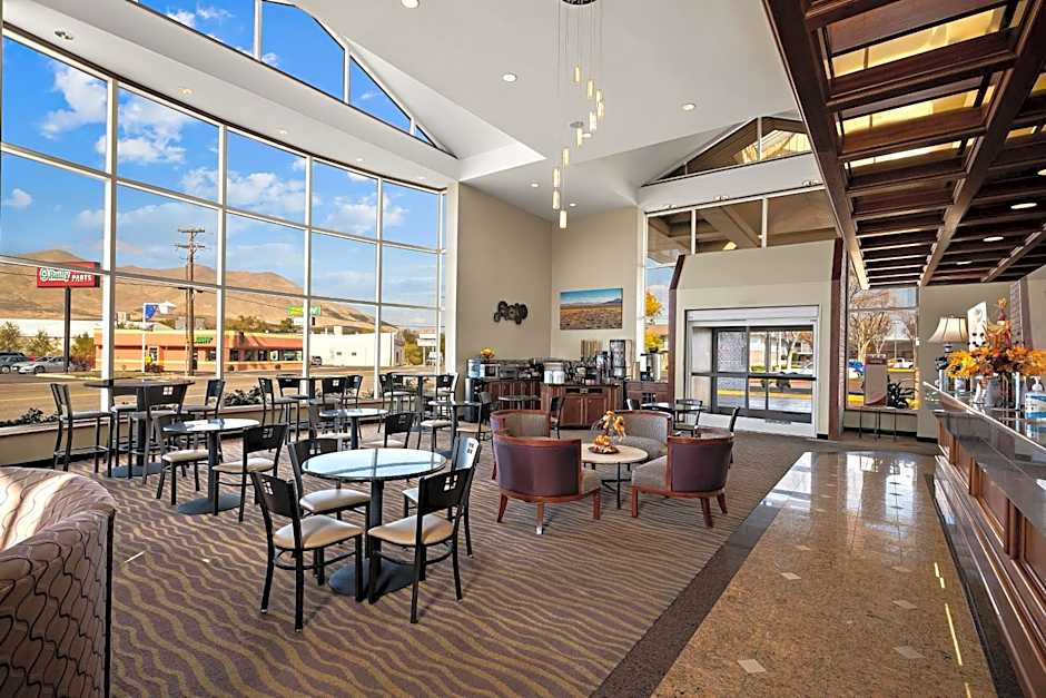 Best Western Plus Gold Country Inn