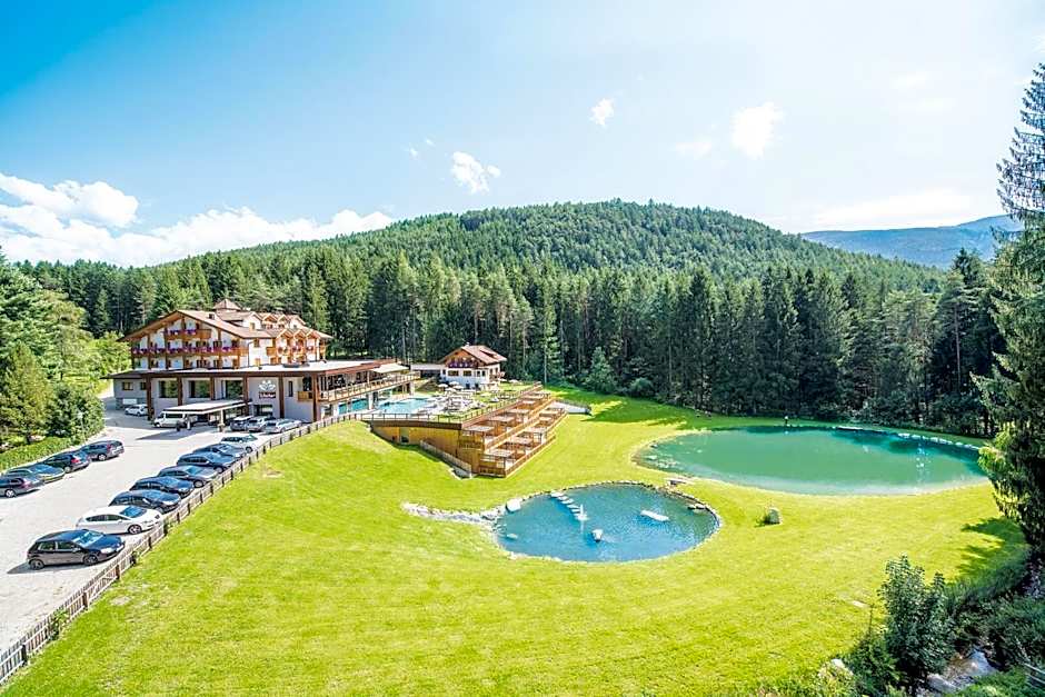 Hotel Weiher Green Lake