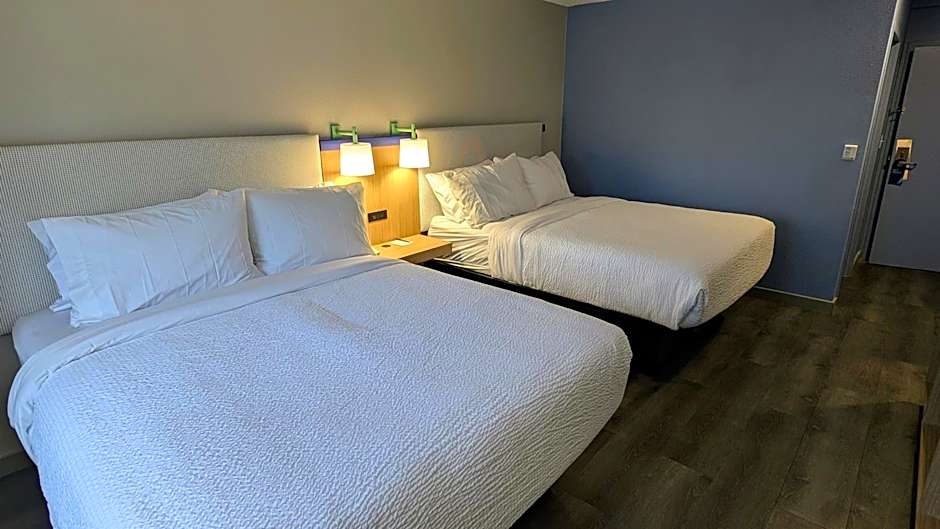 Greenville Pelham Inn by IHG