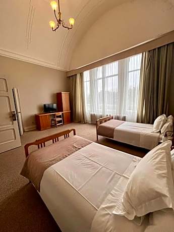 Small Single Room